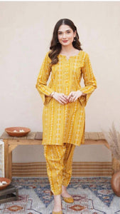 2 Pcs Women's Stitched Lawn Chunri Printed Suit