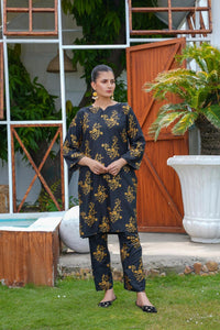 2 Pcs Women's Stitched Linen Block Printed Shirt And Trouser